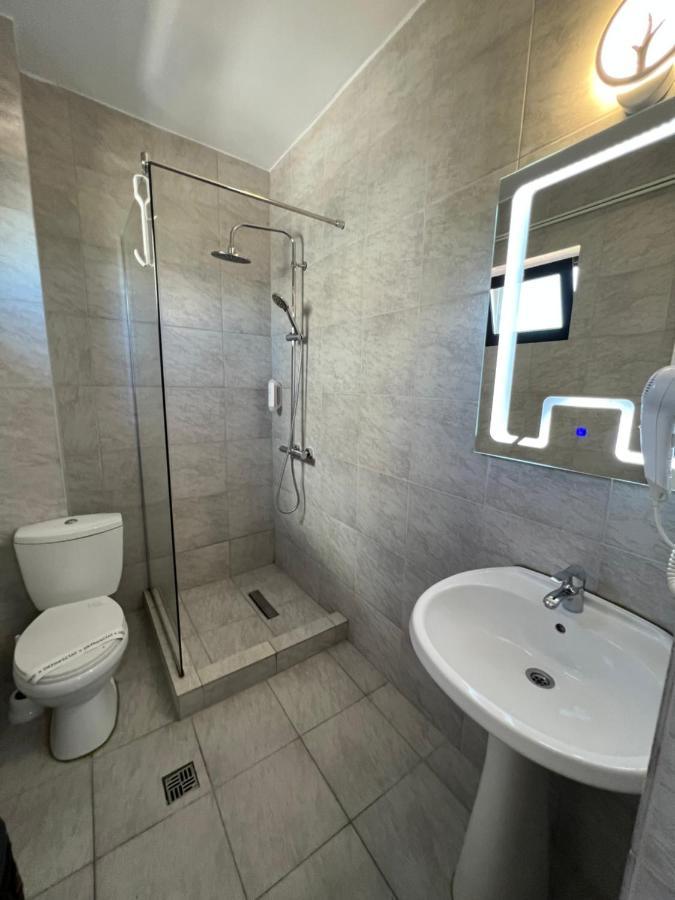 Hotel Ama World Констанца Экстерьер фото